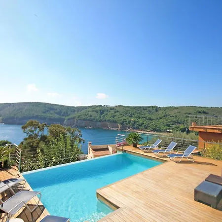 Villa Luxury With Amazing Sea View