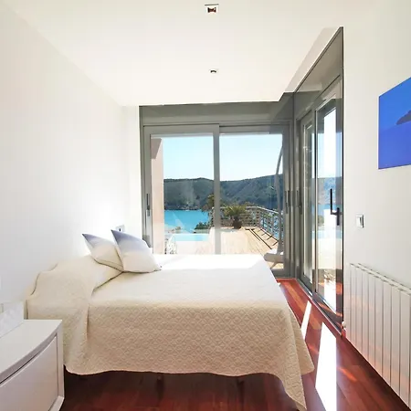 Luxury With Amazing Sea View فيلة *