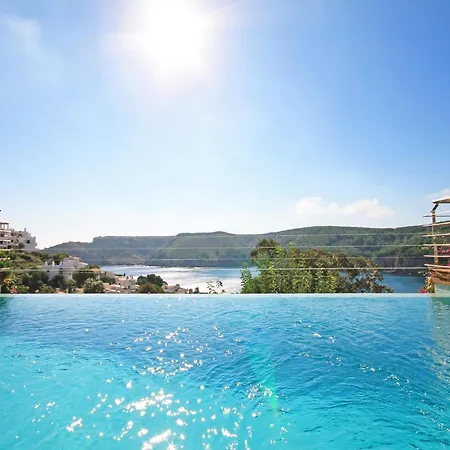Luxury With Amazing Sea View