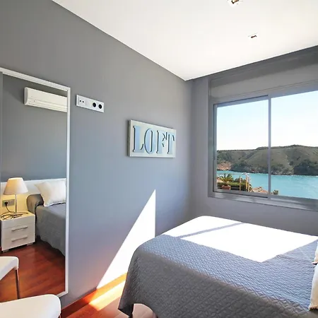 Luxury With Amazing Sea View فيلة L' Escala